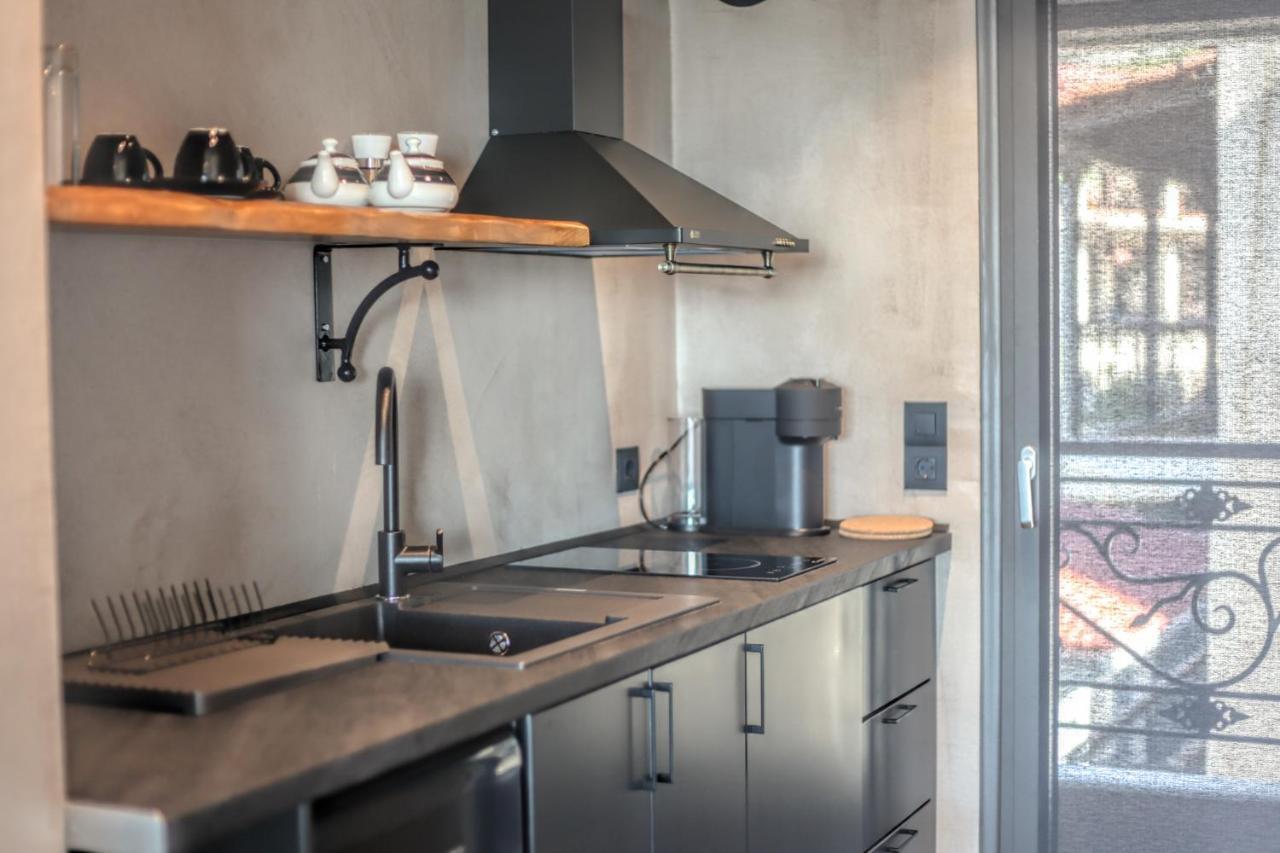 קאלאבאקה Meteora Heaven And Earth Premium Suites - Adults Friendly מראה חיצוני תמונה
